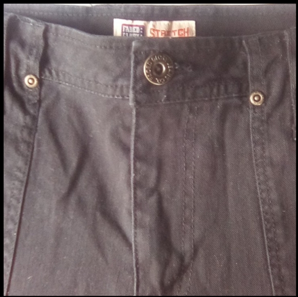 Shorts - Picture 4 of 16